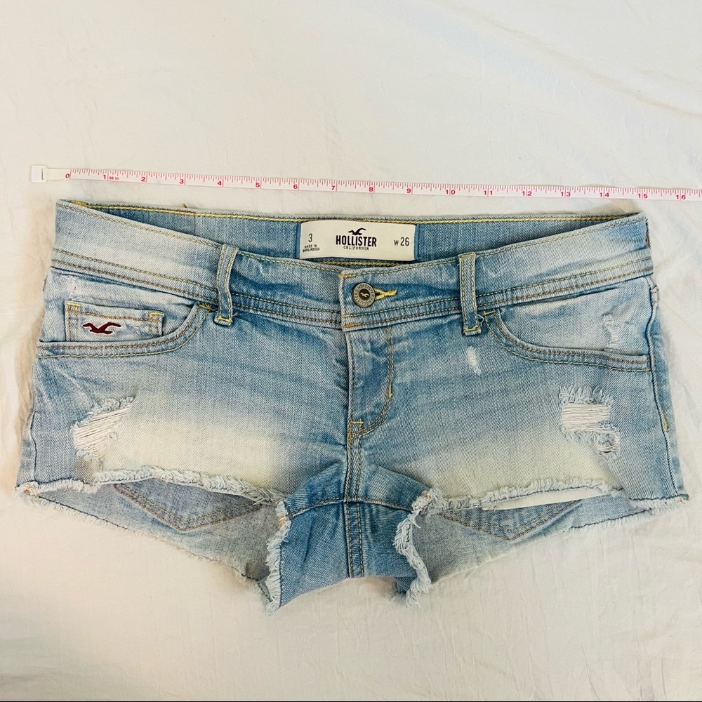 Hollister denim shorts size 3/26